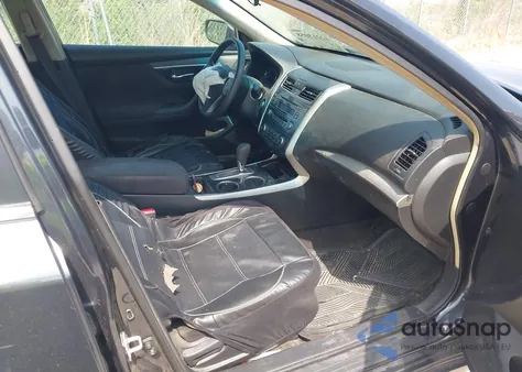 2013 Nissan Altima 2.5 S z USA, uszkodzony, nr VIN 1N4AL3AP7DN504679